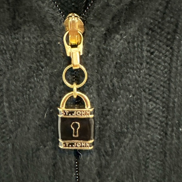 St. John 100% Cashmere Zip Black Cardigan  Size XL NWT - Picture 3 of 4